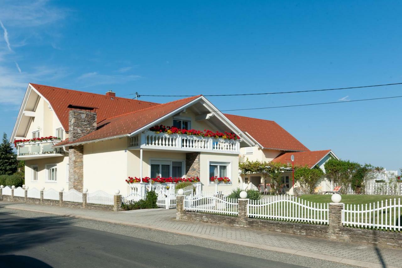 Appartement Schober Kukmirn Exterior photo